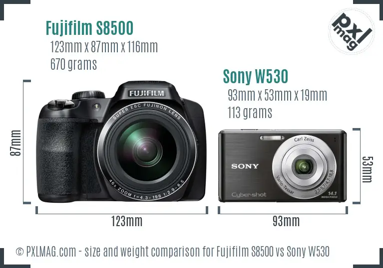 Fujifilm S8500 vs Sony W530 size comparison