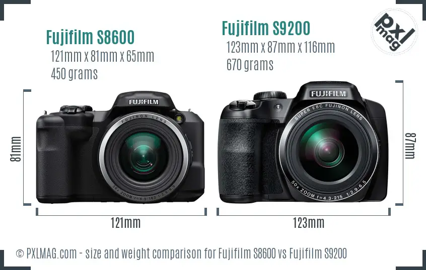 Fujifilm S8600 vs Fujifilm S9200 size comparison