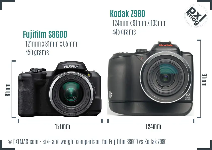 Fujifilm S8600 vs Kodak Z980 size comparison