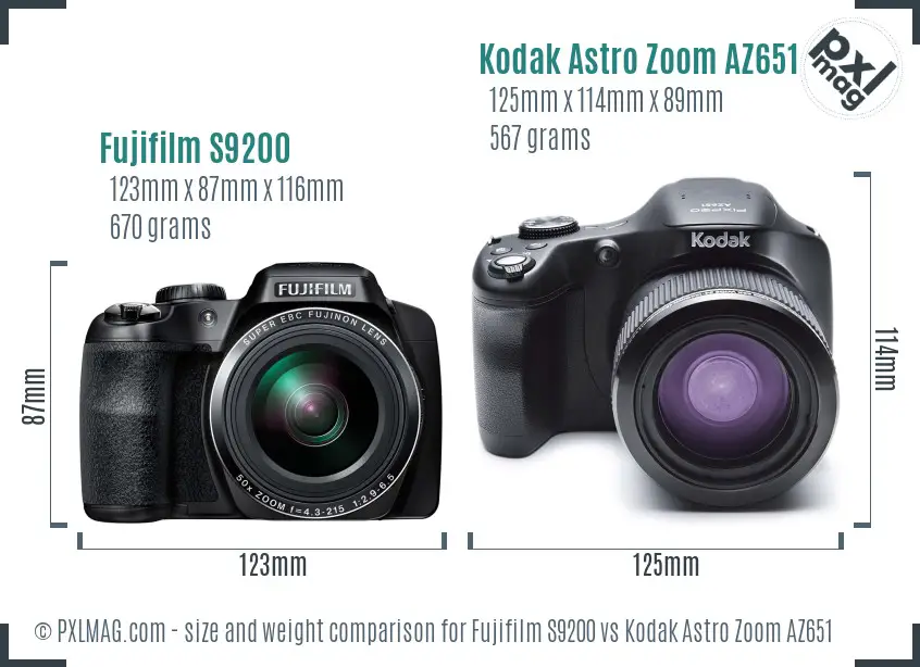 Fujifilm S9200 vs Kodak Astro Zoom AZ651 size comparison