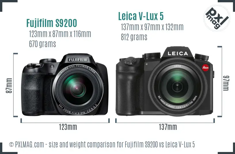 Fujifilm S9200 vs Leica V-Lux 5 size comparison