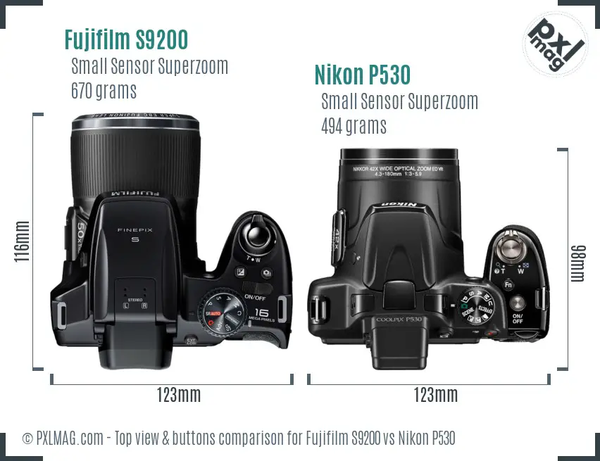 Fujifilm S9200 vs Nikon P530 top view buttons comparison