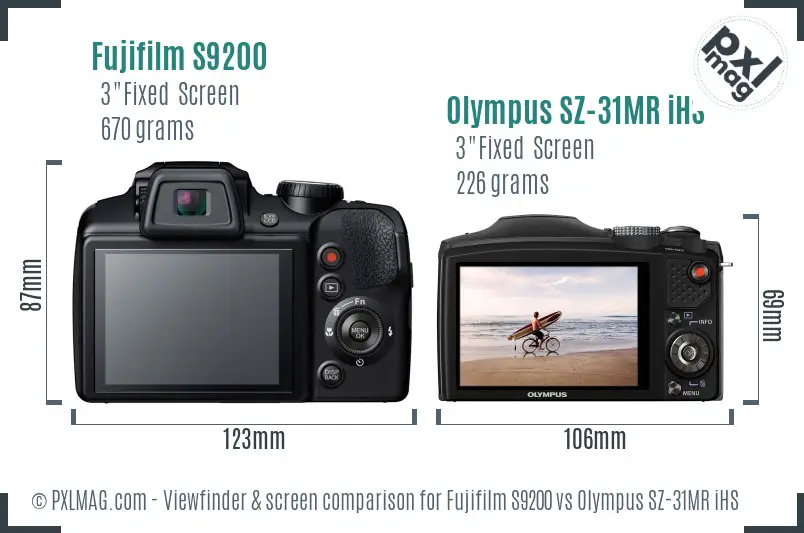 Fujifilm S9200 vs Olympus SZ-31MR iHS Screen and Viewfinder comparison