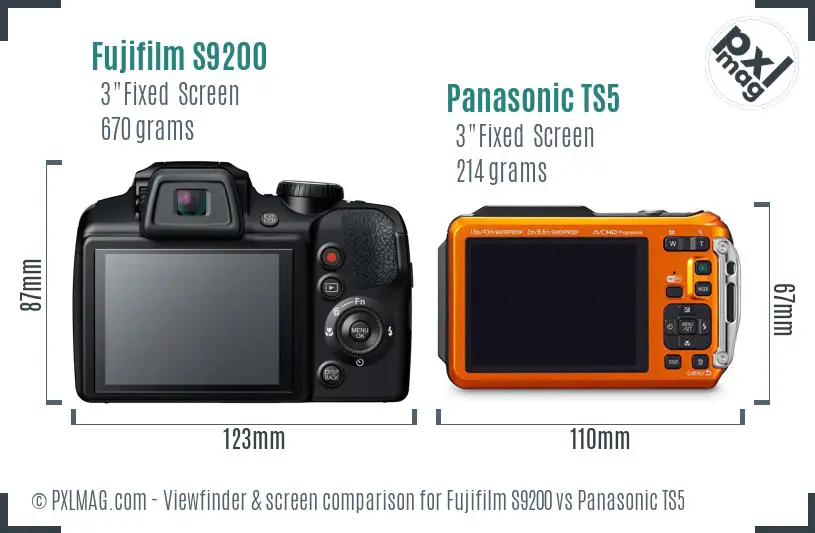 Fujifilm S9200 vs Panasonic TS5 Screen and Viewfinder comparison