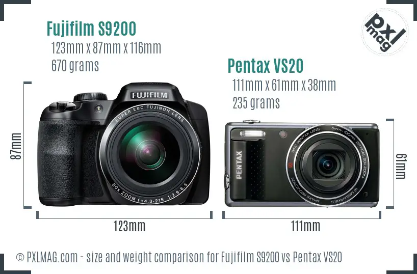 Fujifilm S9200 vs Pentax VS20 size comparison