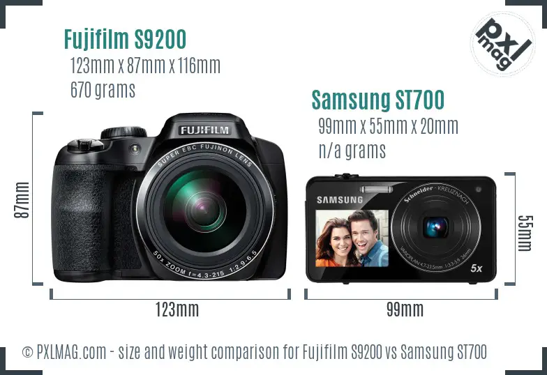 Fujifilm S9200 vs Samsung ST700 size comparison