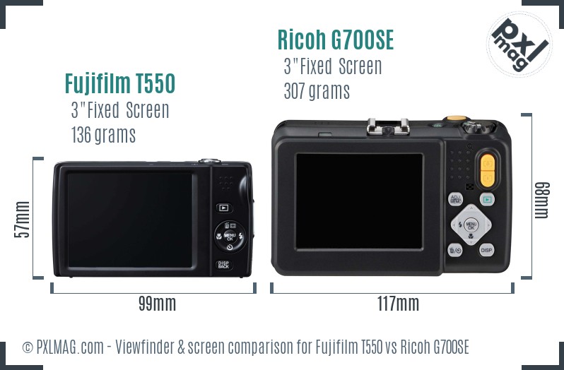 Fujifilm T550 vs Ricoh G700SE Screen and Viewfinder comparison