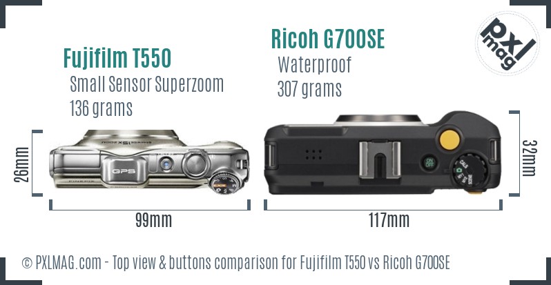 Fujifilm T550 vs Ricoh G700SE top view buttons comparison