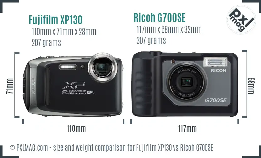 Fujifilm XP130 vs Ricoh G700SE size comparison