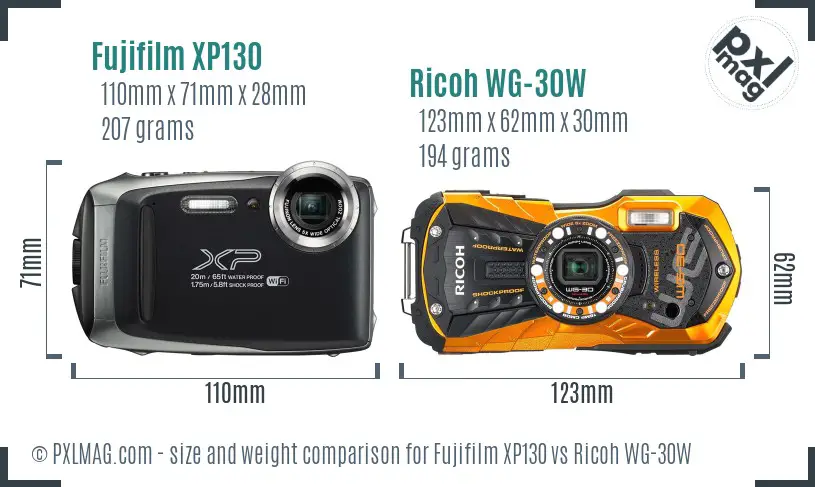 Fujifilm XP130 vs Ricoh WG-30W size comparison