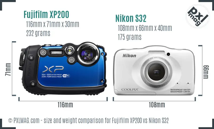Fujifilm XP200 vs Nikon S32 size comparison