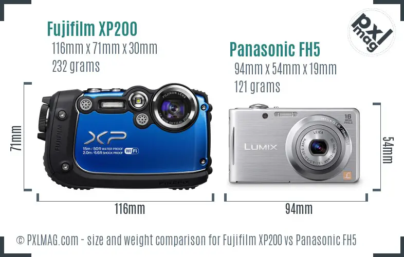 Fujifilm XP200 vs Panasonic FH5 size comparison