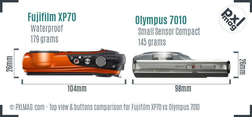 Fujifilm XP70 vs Olympus 7010 top view buttons comparison