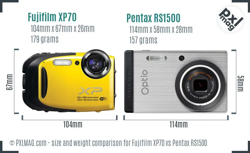 Fujifilm XP70 vs Pentax RS1500 size comparison