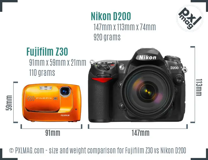 Fujifilm Z30 vs Nikon D200 size comparison