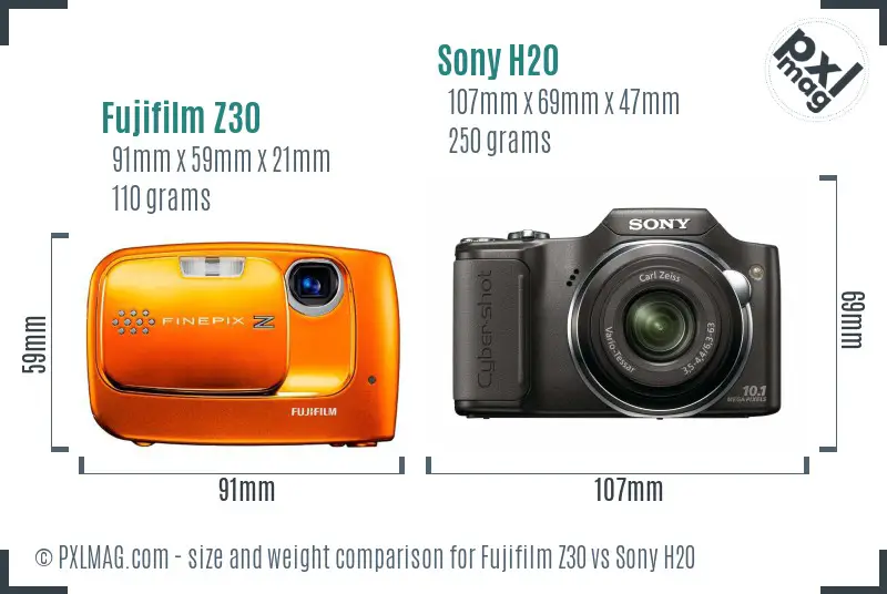 Fujifilm Z30 vs Sony H20 size comparison