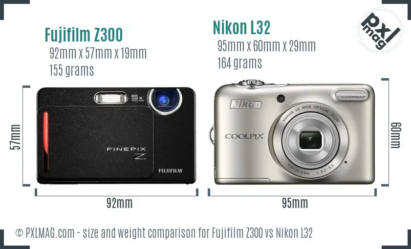 Fujifilm Z300 vs Nikon L32 size comparison
