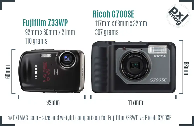 Fujifilm Z33WP vs Ricoh G700SE size comparison