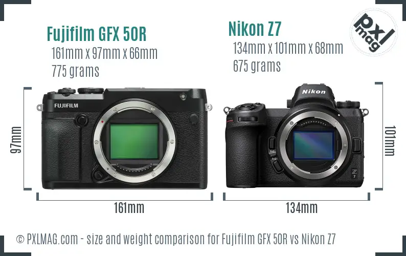 Fujifilm GFX 50R vs Nikon Z7 size comparison