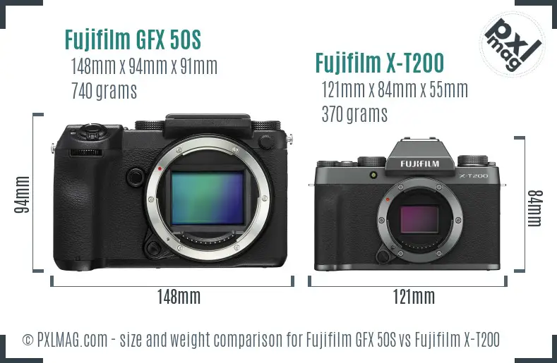 Fujifilm GFX 50S vs Fujifilm X-T200 size comparison