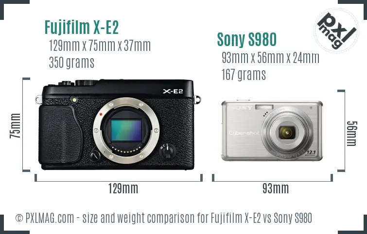 Fujifilm X-E2 vs Sony S980 size comparison