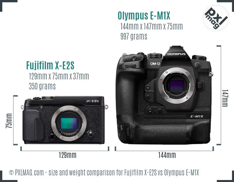 Fujifilm X-E2S vs Olympus E-M1X size comparison