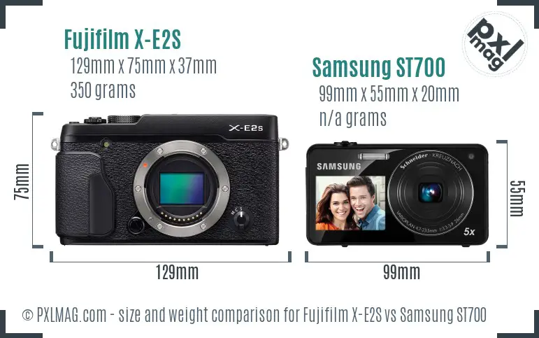 Fujifilm X-E2S vs Samsung ST700 size comparison