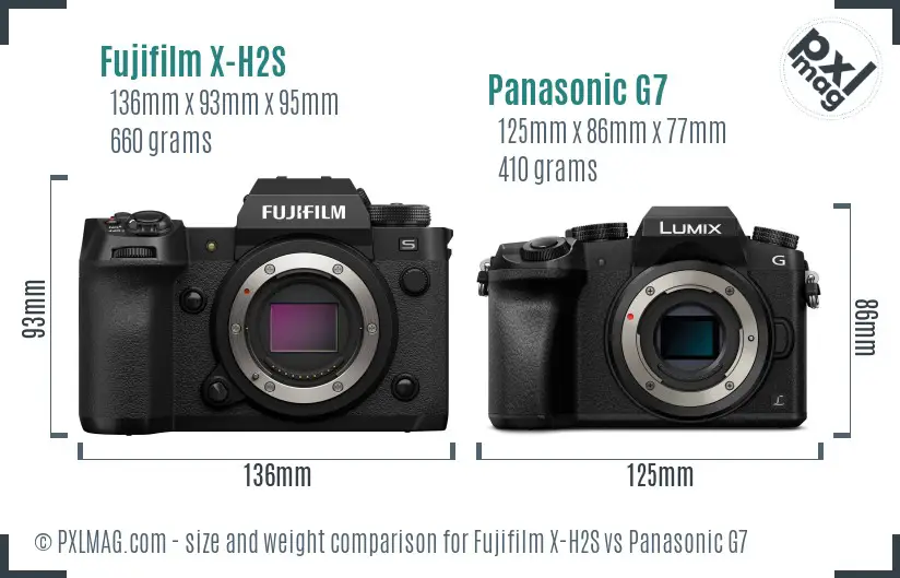 Fujifilm X-H2S vs Panasonic G7 size comparison