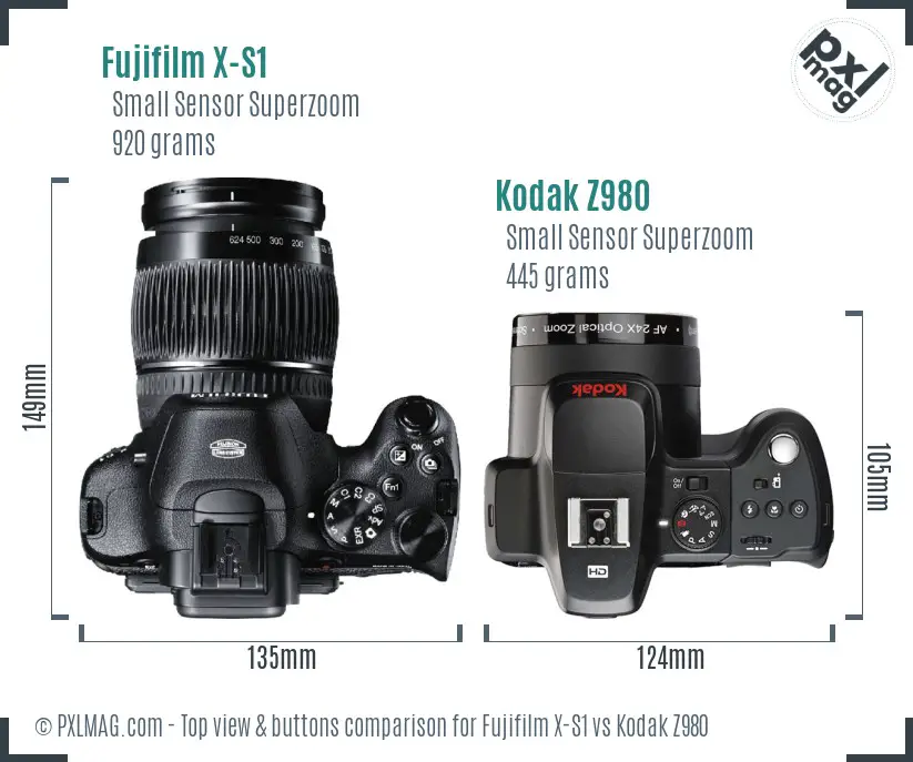 Fujifilm X-S1 vs Kodak Z980 top view buttons comparison Fujifilm X-S1 vs Kodak Z980 top view buttons comparison