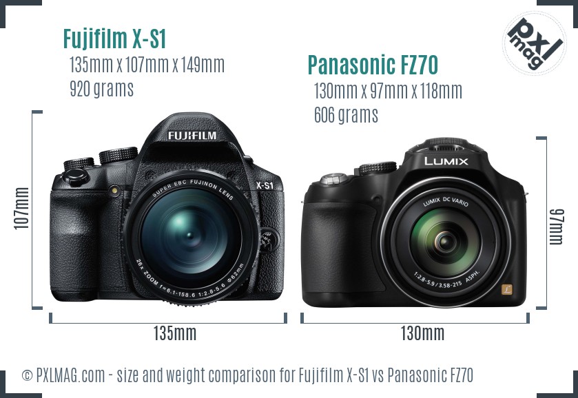 Fujifilm X-S1 vs Panasonic FZ70 size comparison