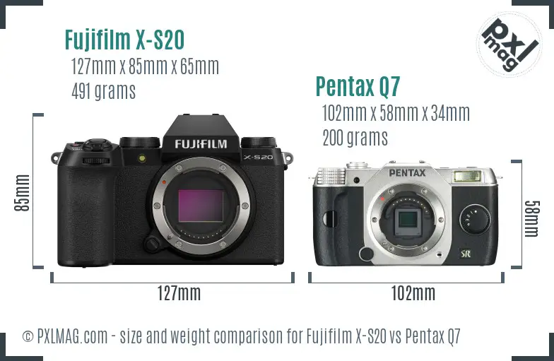 Fujifilm X-S20 vs Pentax Q7 size comparison
