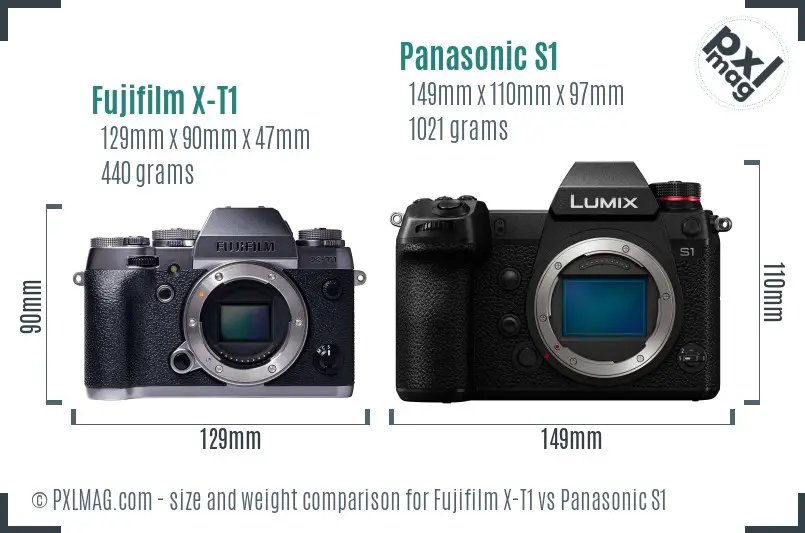 Fujifilm X-T1 vs Panasonic S1 size comparison