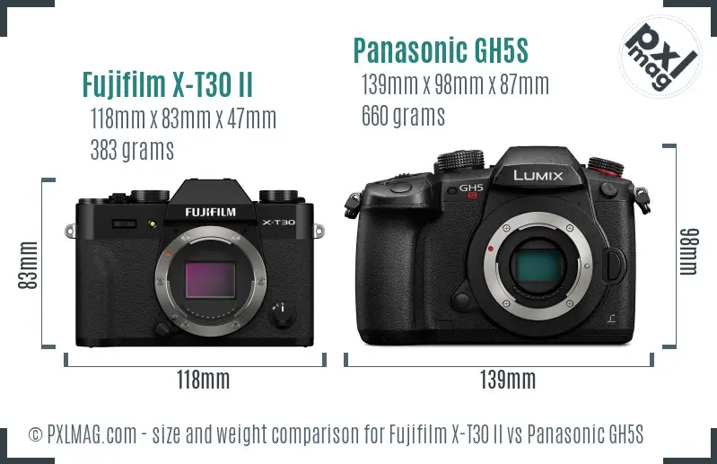 Fujifilm X-T30 II vs Panasonic GH5S size comparison