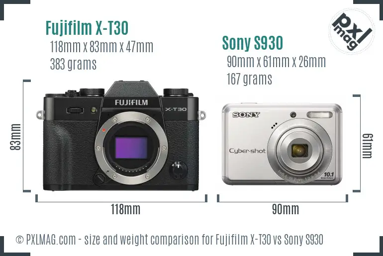 Fujifilm X-T30 vs Sony S930 size comparison