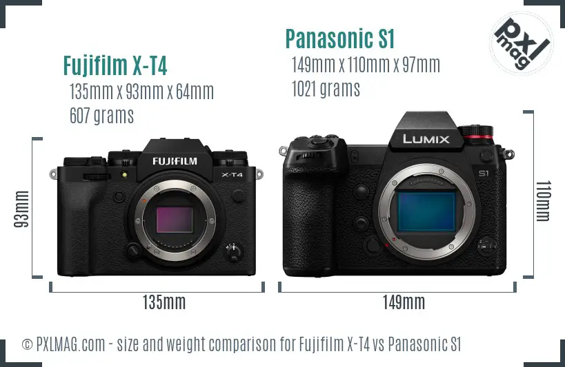 Fujifilm X-T4 vs Panasonic S1 size comparison