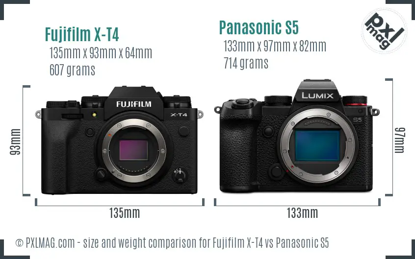 Fujifilm X-T4 vs Panasonic S5 size comparison