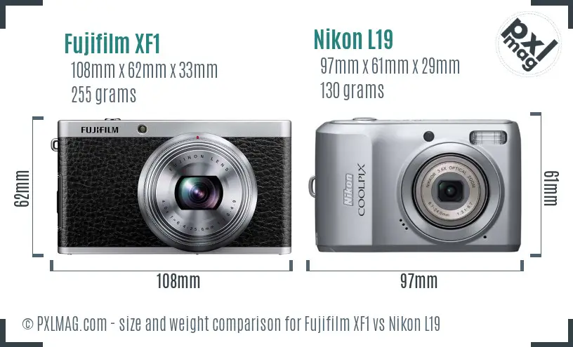 Fujifilm XF1 vs Nikon L19 size comparison