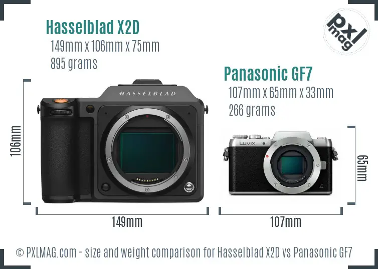 Hasselblad X2D vs Panasonic GF7 size comparison