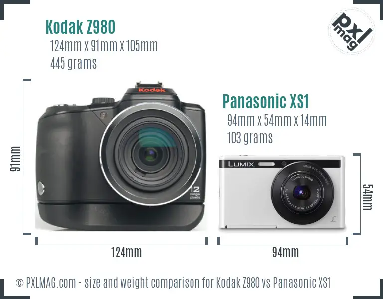 Kodak Z980 vs Panasonic XS1 size comparison