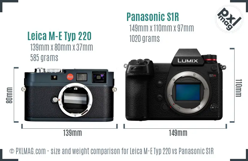 Leica M-E Typ 220 vs Panasonic S1R size comparison