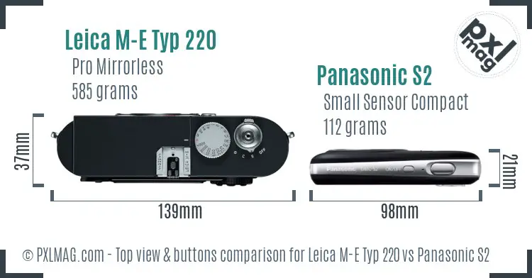 Leica M-E Typ 220 vs Panasonic S2 top view buttons comparison