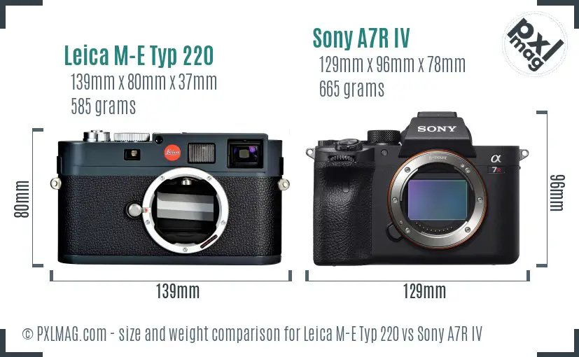 Leica M-E Typ 220 vs Sony A7R IV size comparison