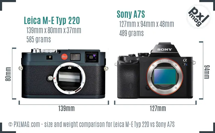 Leica M-E Typ 220 vs Sony A7S size comparison