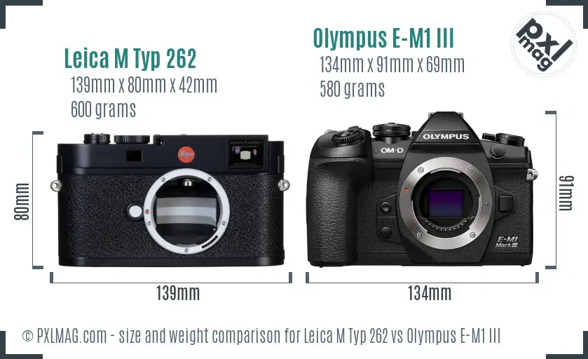 Leica M Typ 262 vs Olympus E-M1 III size comparison