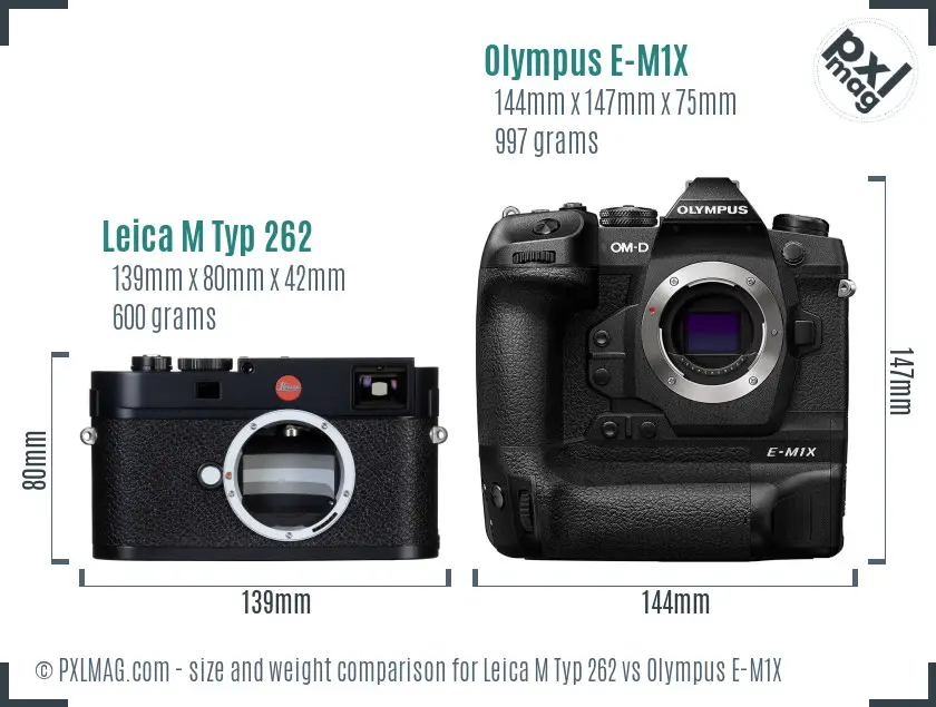 Leica M Typ 262 vs Olympus E-M1X size comparison
