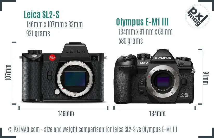 Leica SL2-S vs Olympus E-M1 III size comparison