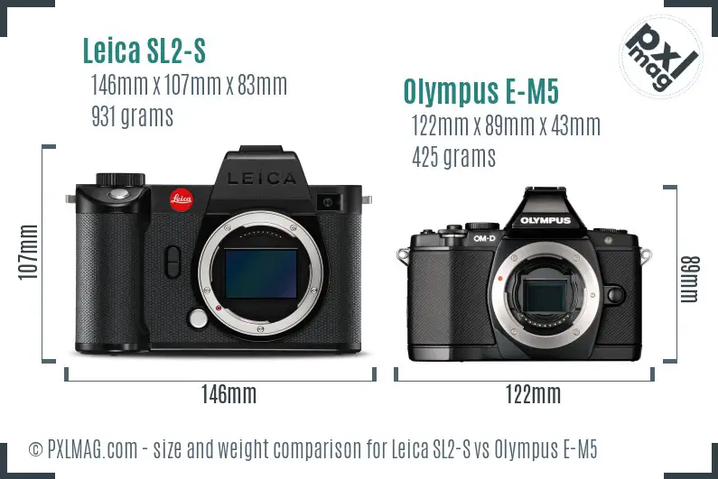 Leica SL2-S vs Olympus E-M5 size comparison