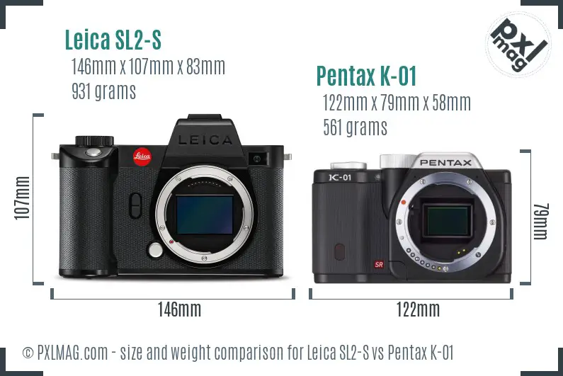 Leica SL2-S vs Pentax K-01 size comparison