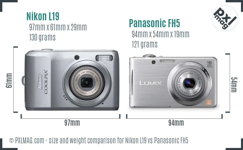 Nikon L19 vs Panasonic FH5 size comparison