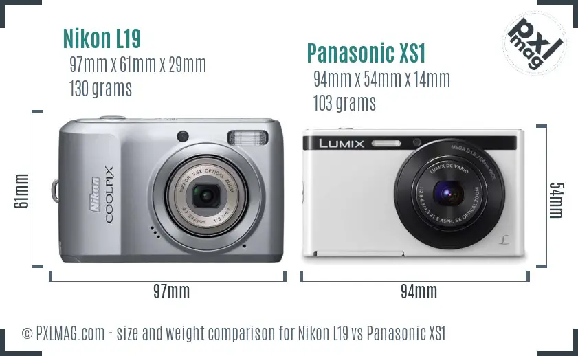 Nikon L19 vs Panasonic XS1 size comparison